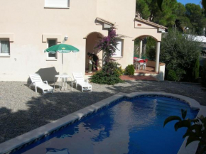 House with pool and private garden